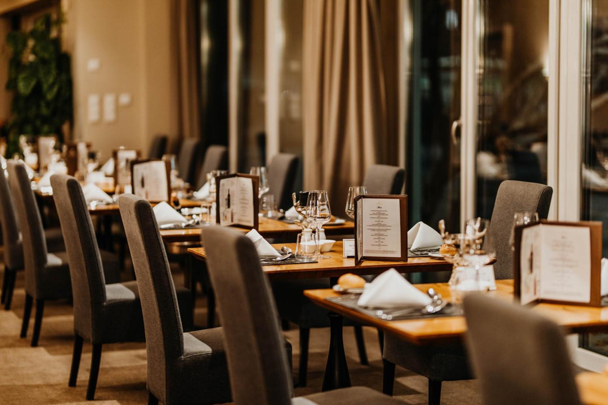 Post Seefeld - Wellnesshotel Tirol 제펠드 인 티롤 외부 사진