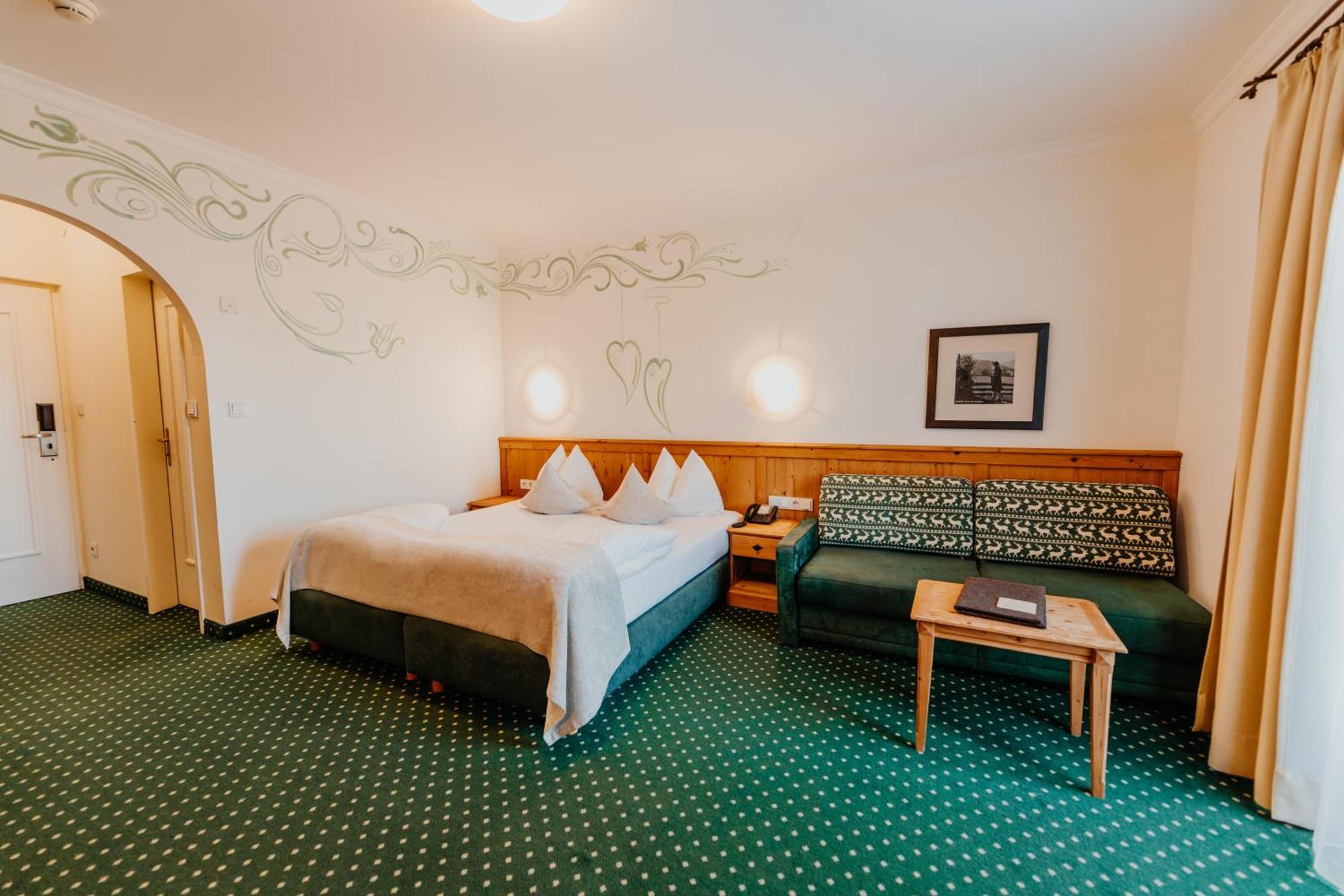 Post Seefeld - Wellnesshotel Tirol 제펠드 인 티롤 객실 사진